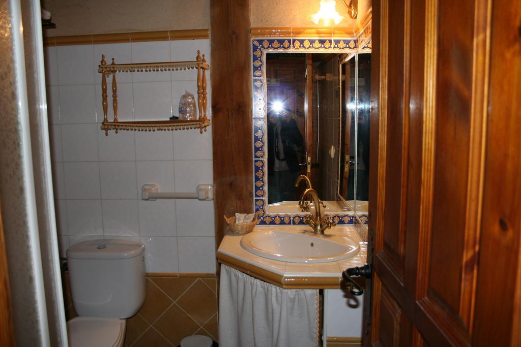 La Huerta De San Lorenzo Segóvia Quarto foto