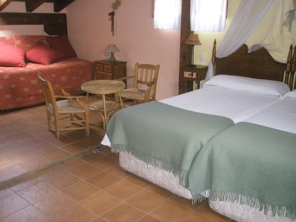 La Huerta De San Lorenzo Segóvia Quarto foto